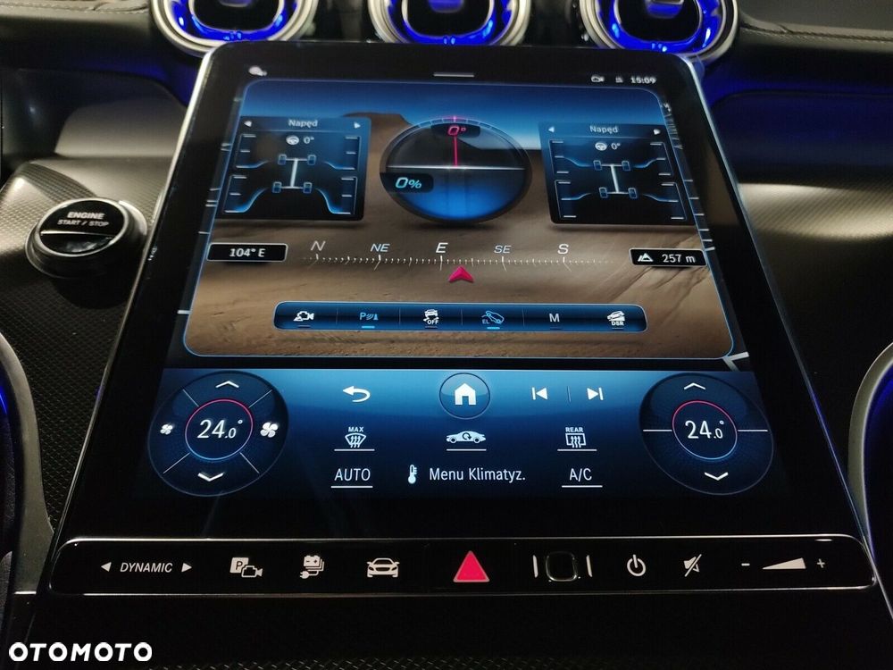 Mercedes-Benz GLC - 26