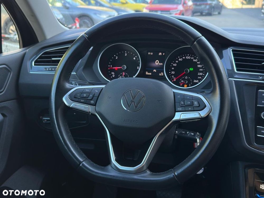 Volkswagen Tiguan 2.0 TDI SCR 4Mot Life DSG - 11