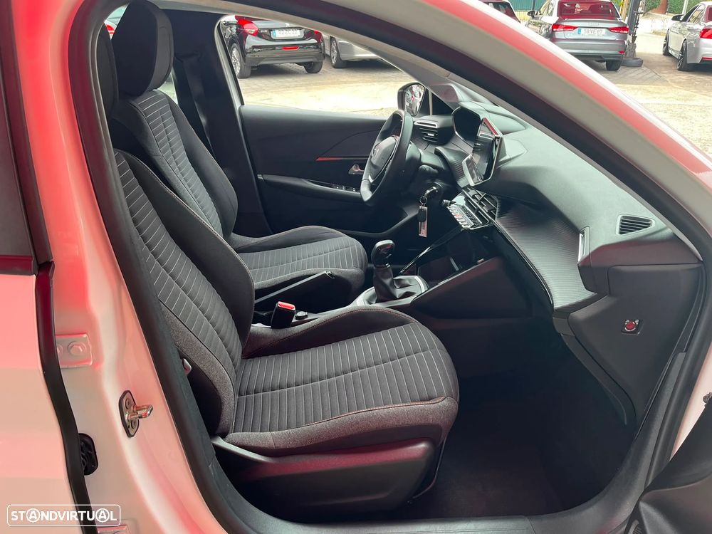 Peugeot 208 1.2 PureTech Active - 11