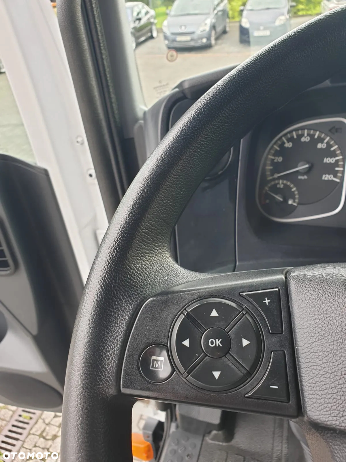 Mercedes-Benz ATEGO 818 L PLANDEKA + WINDA 3 FOTELE KLIMA PODUSZKI - 20