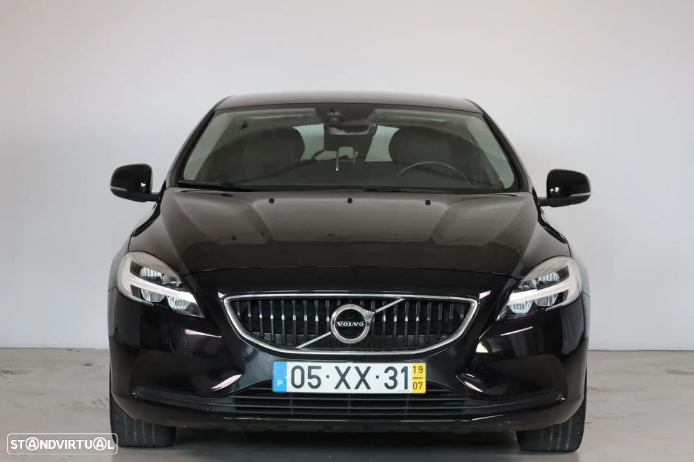 Volvo V40 2.0 D3 Momentum - 3