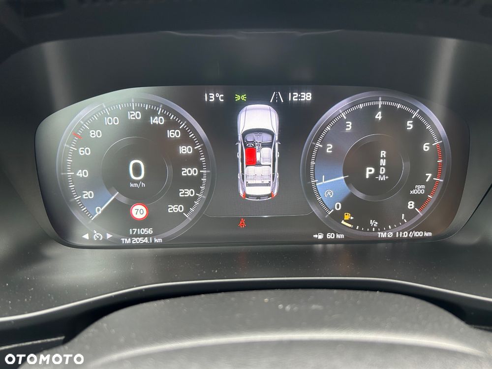 Volvo XC 40 T5 AWD Momentum Pro - 29