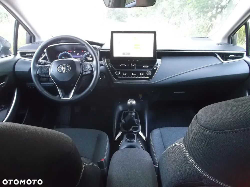 Toyota Corolla 1.5 Comfort - 25