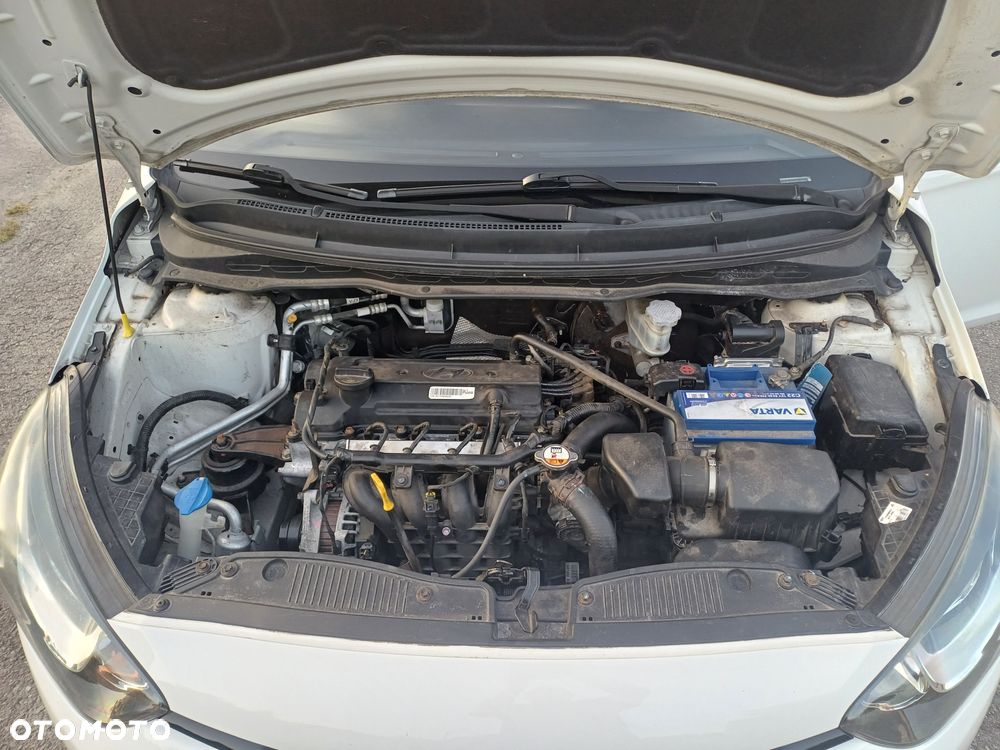 Hyundai i20 1.2 Comfort - 34