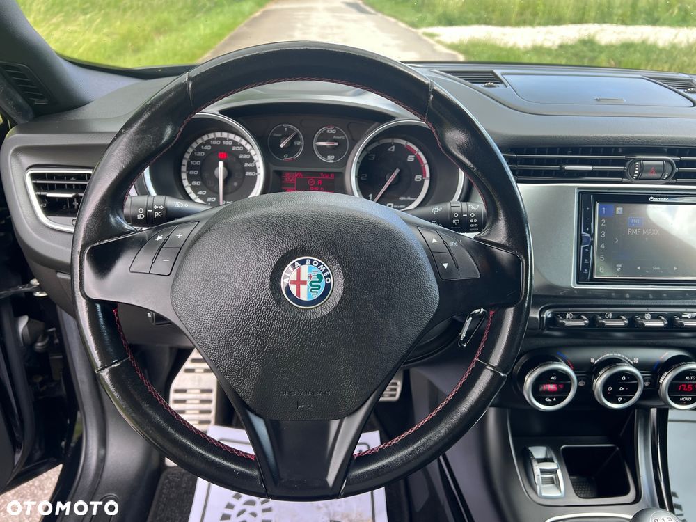 Alfa Romeo Giulietta 2.0 JTDM 16V Turismo - 32