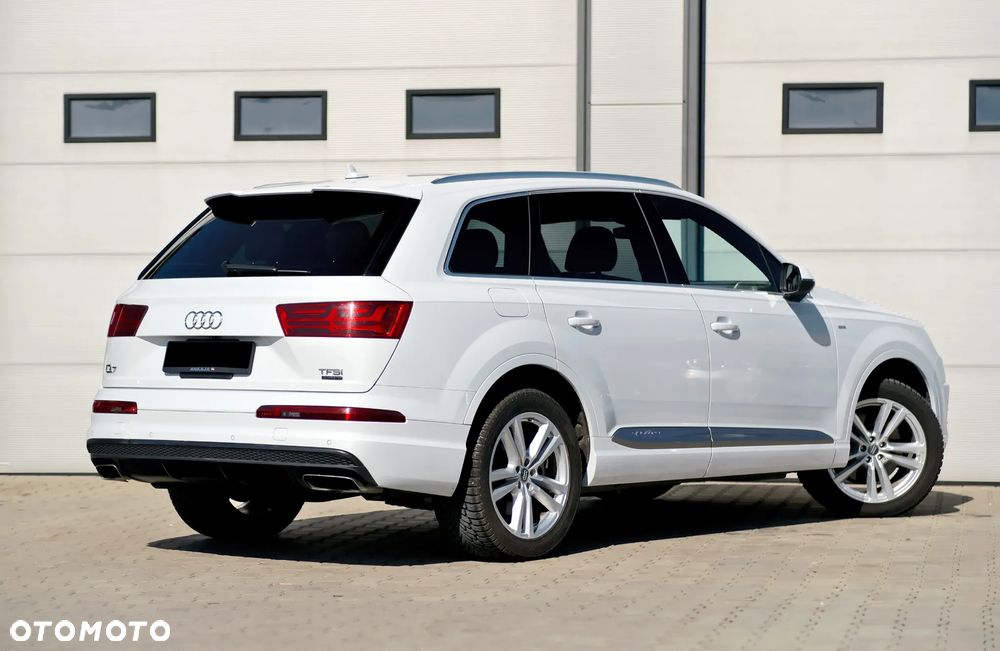 Audi Q7 - 8