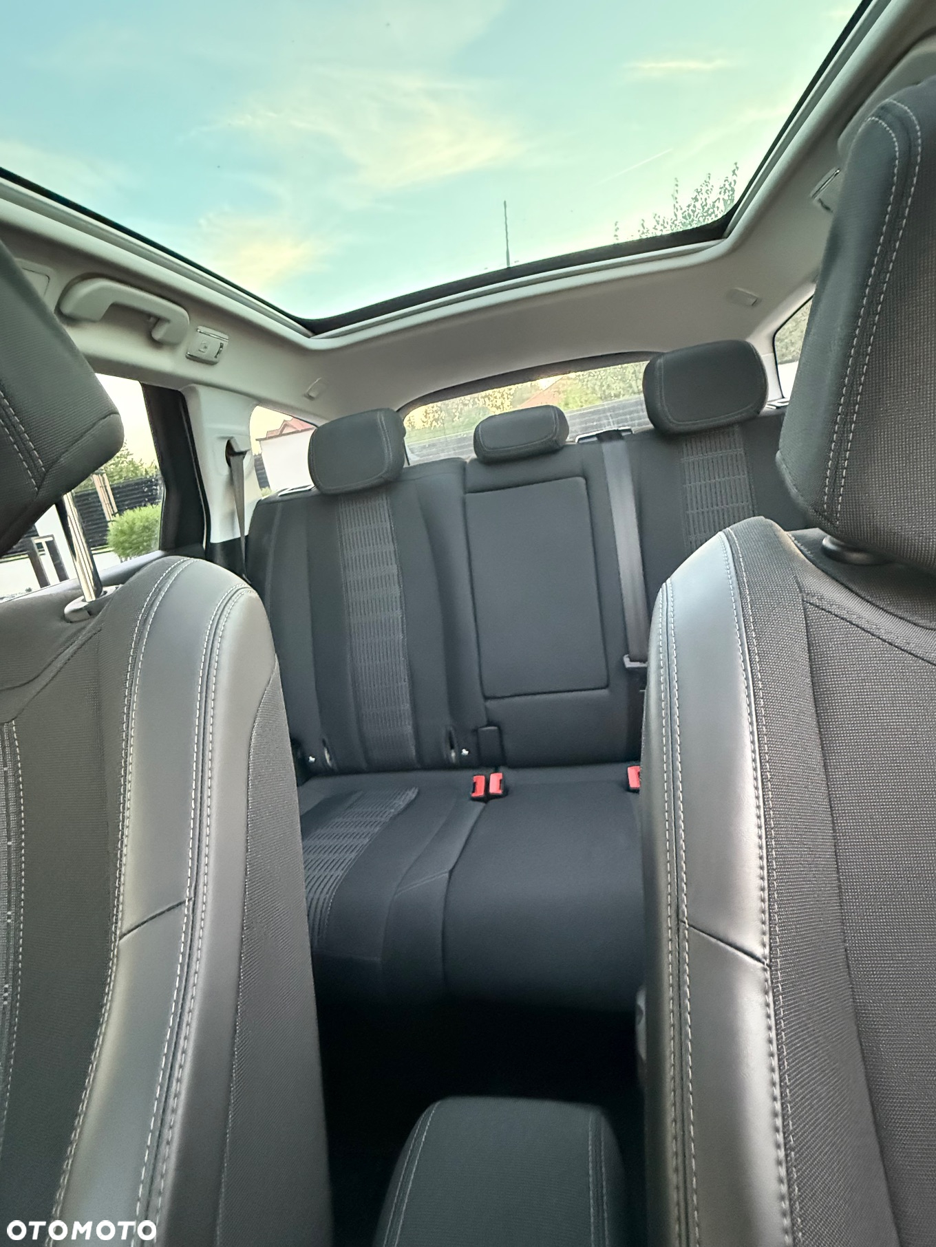 Peugeot 308 SW 1.6 BlueHDi Allure S&S EAT6 - 12