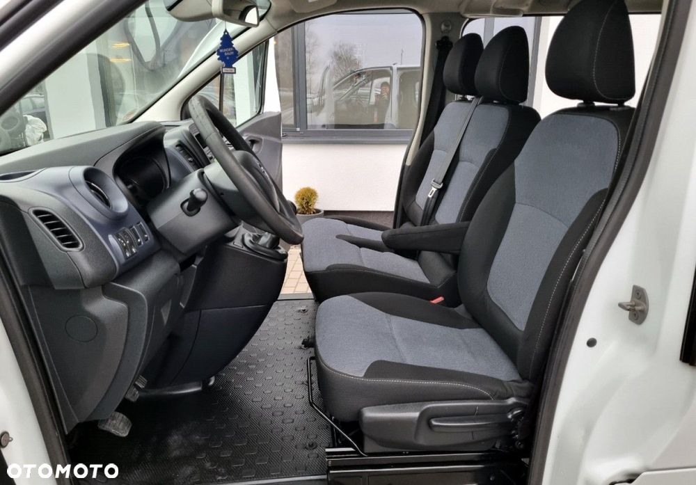 Opel Vivaro - 21