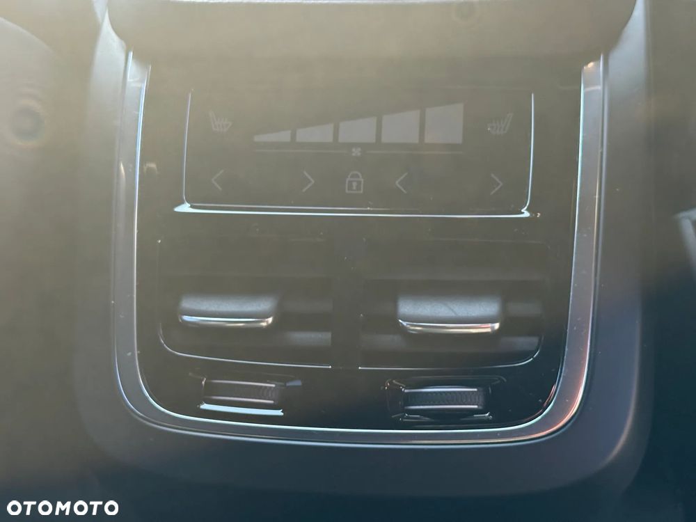 Volvo XC 90 D5 AWD Inscription 7os - 21