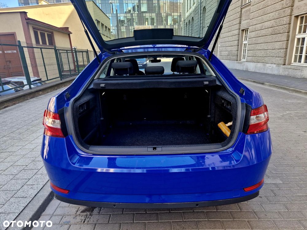 Skoda Superb 1.5 TSI ACT Active DSG - 11