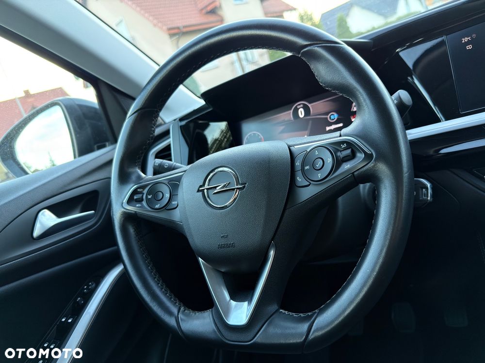 Opel Grandland X 1.2 Start/Stop Business INNOVATION - 32