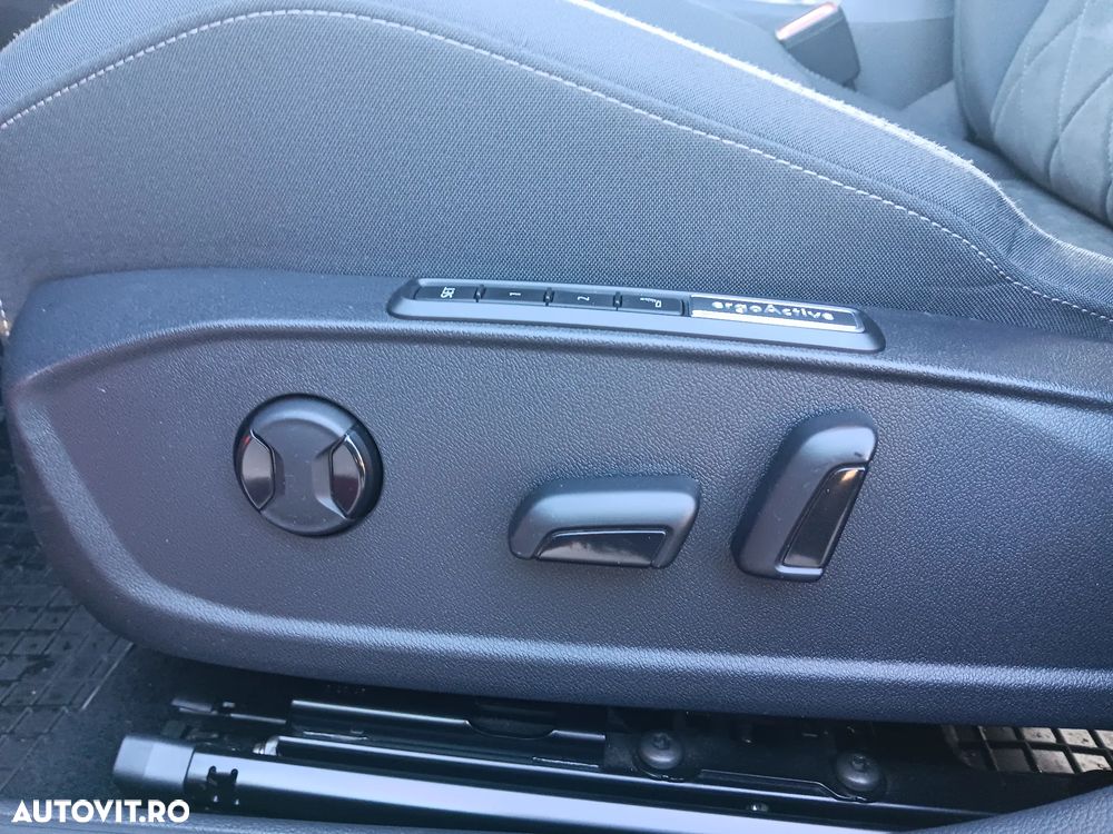 Volkswagen Golf 2.0 TDI 150CP DSG Style - 27