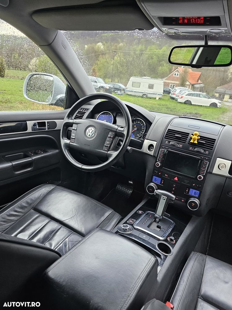 Volkswagen Touareg - 8