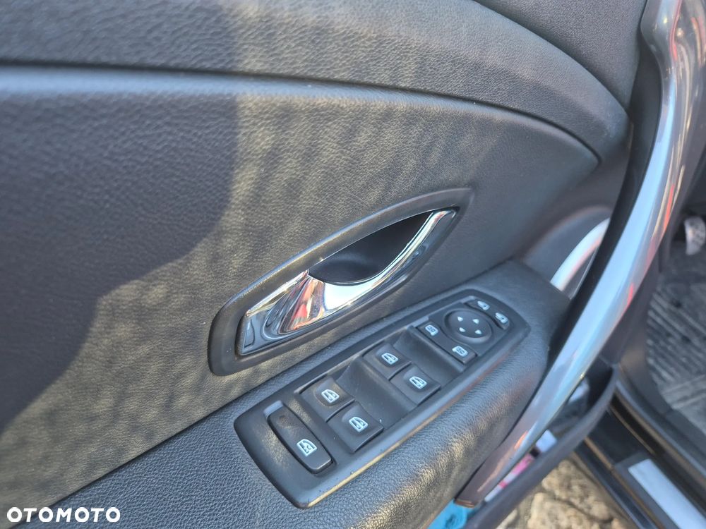 Renault Megane 1.5 dCi Bose Edition - 9