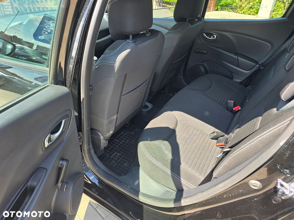 Renault Clio - 9