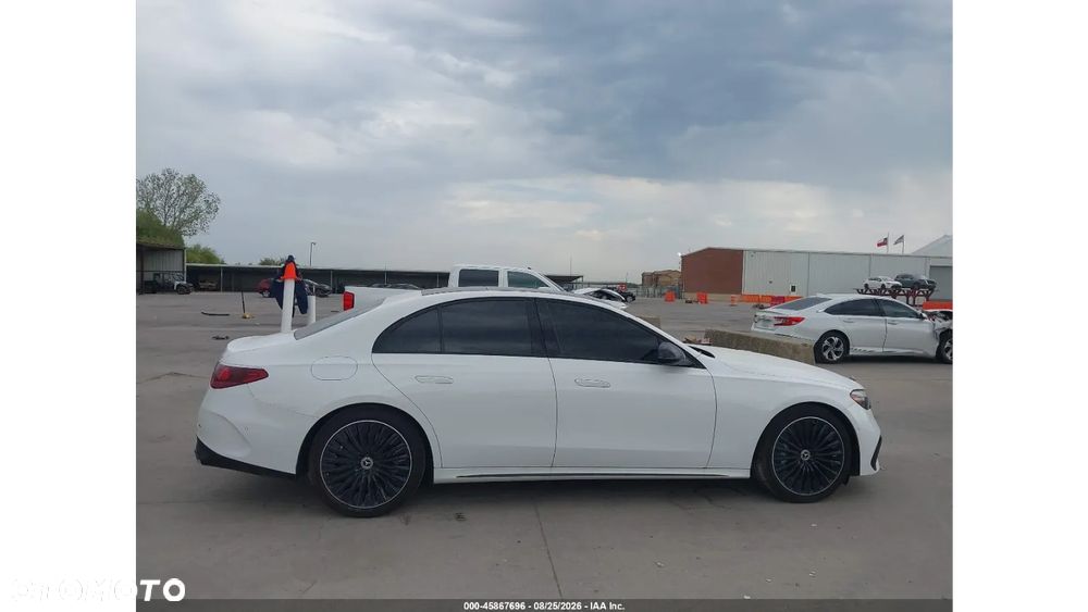 Mercedes-Benz Klasa E 450 4Matic 9G-TRONIC AMG Line NIGHT Edition - 6