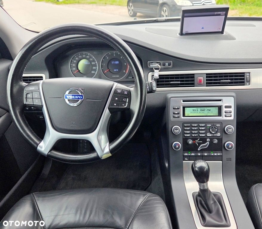 Volvo V70 2.0D Momentum - 36