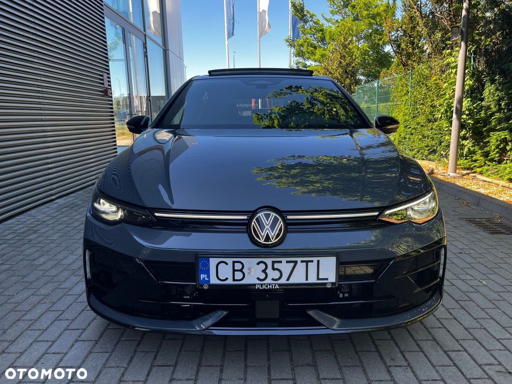 Volkswagen Golf - 12