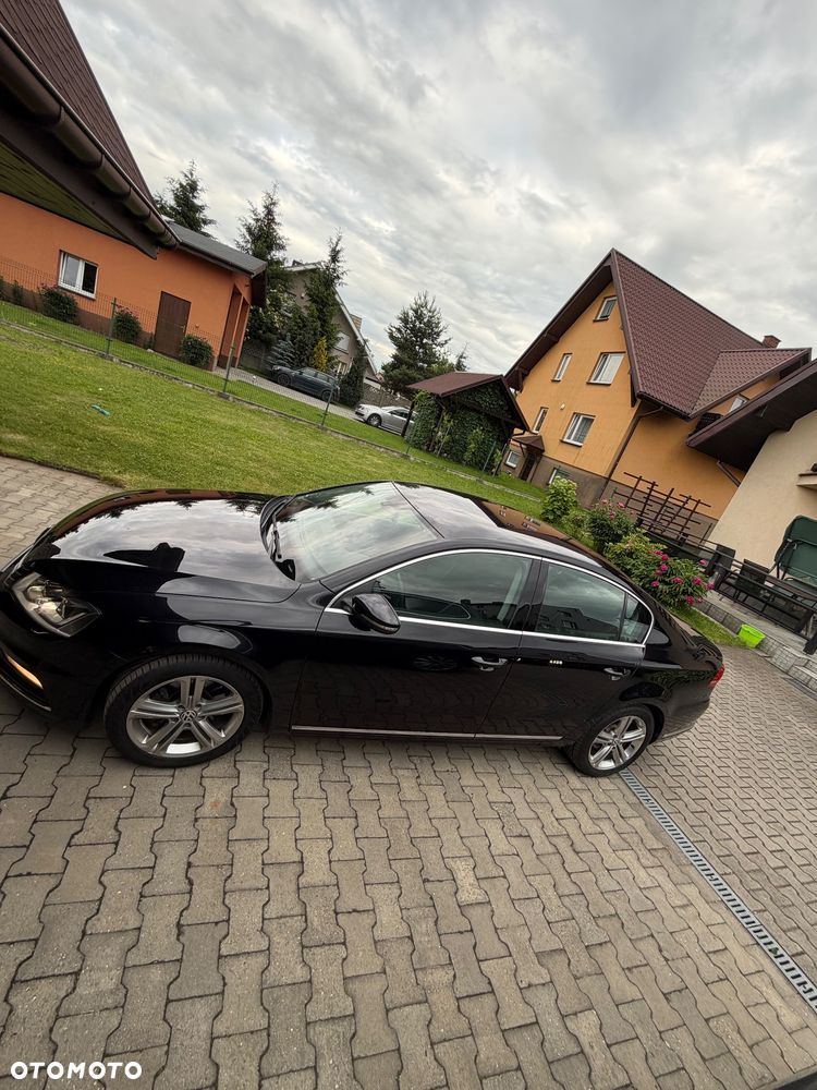 Volkswagen Passat 2.0 TDI Highline R-Style DSG - 37