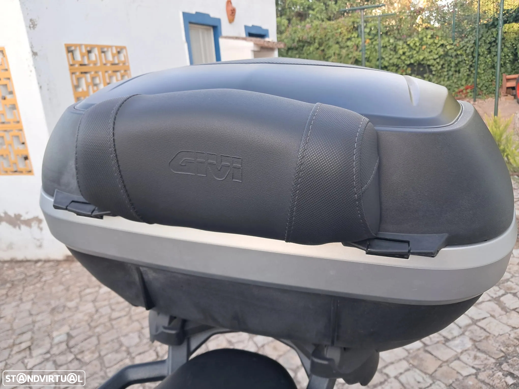 Triumph Tiger - 5
