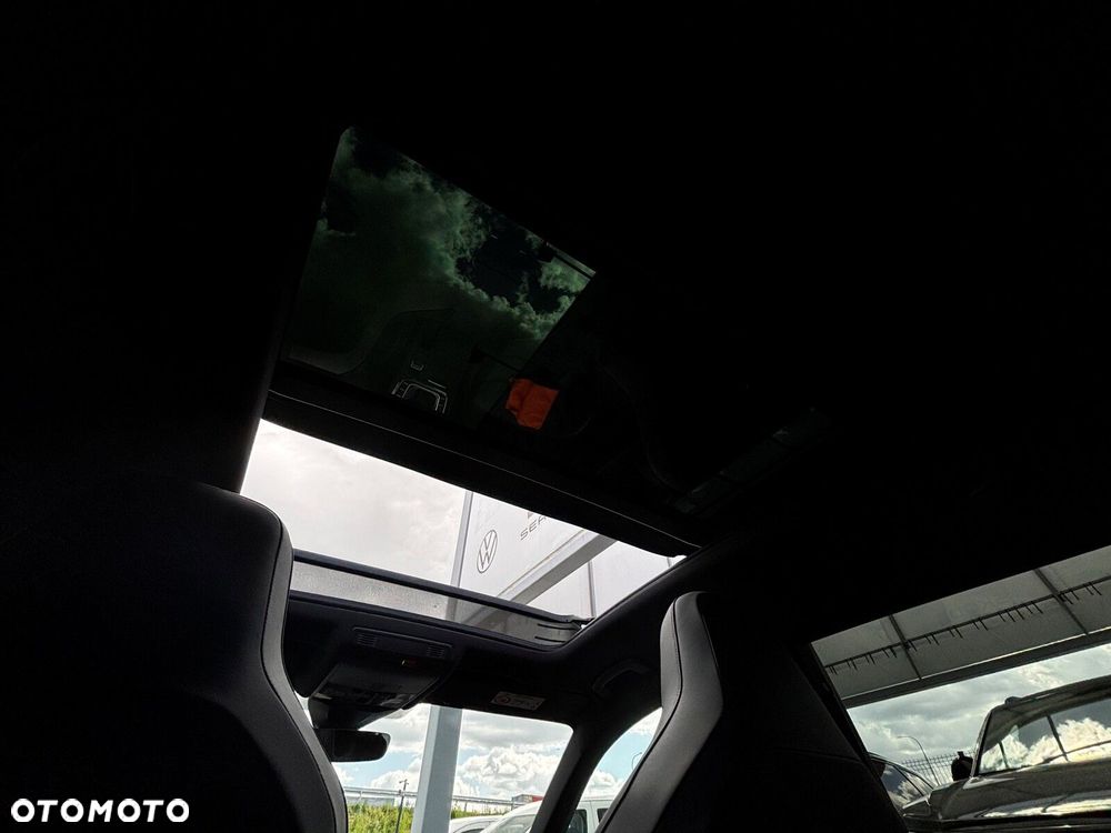 Volkswagen Arteon 2.0 TDI 4Motion R-Line DSG - 29