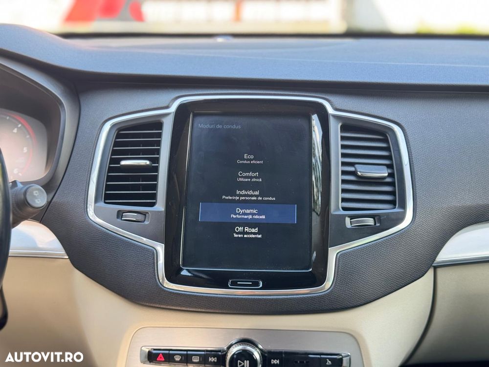 Volvo XC 90 D5 AWD Inscription - 15
