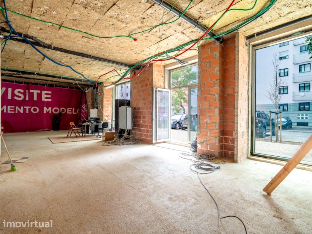 Espaço Comercial à Venda no O'Living - Grande imagem: 3/9
