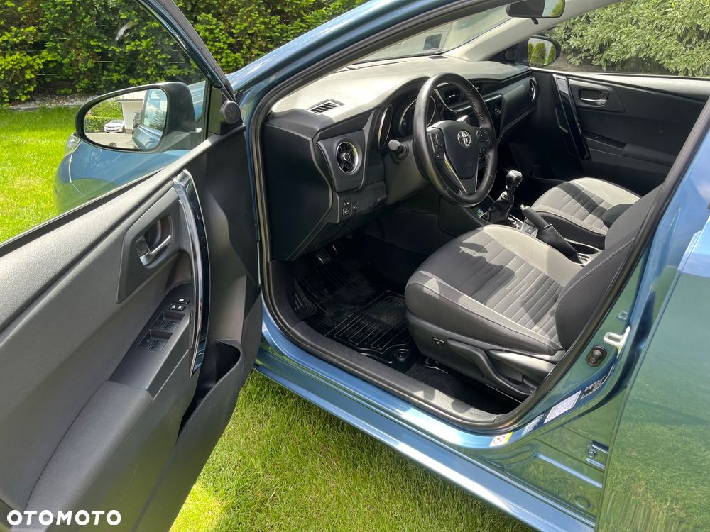 Toyota Auris 1.6 Comfort - 15