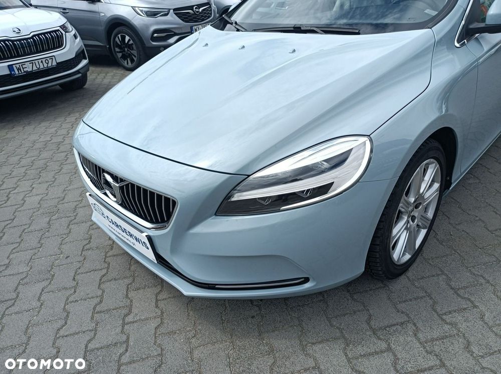 Volvo V40 - 2