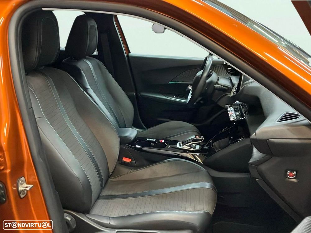 Peugeot e-2008 50 kWh Allure - 13