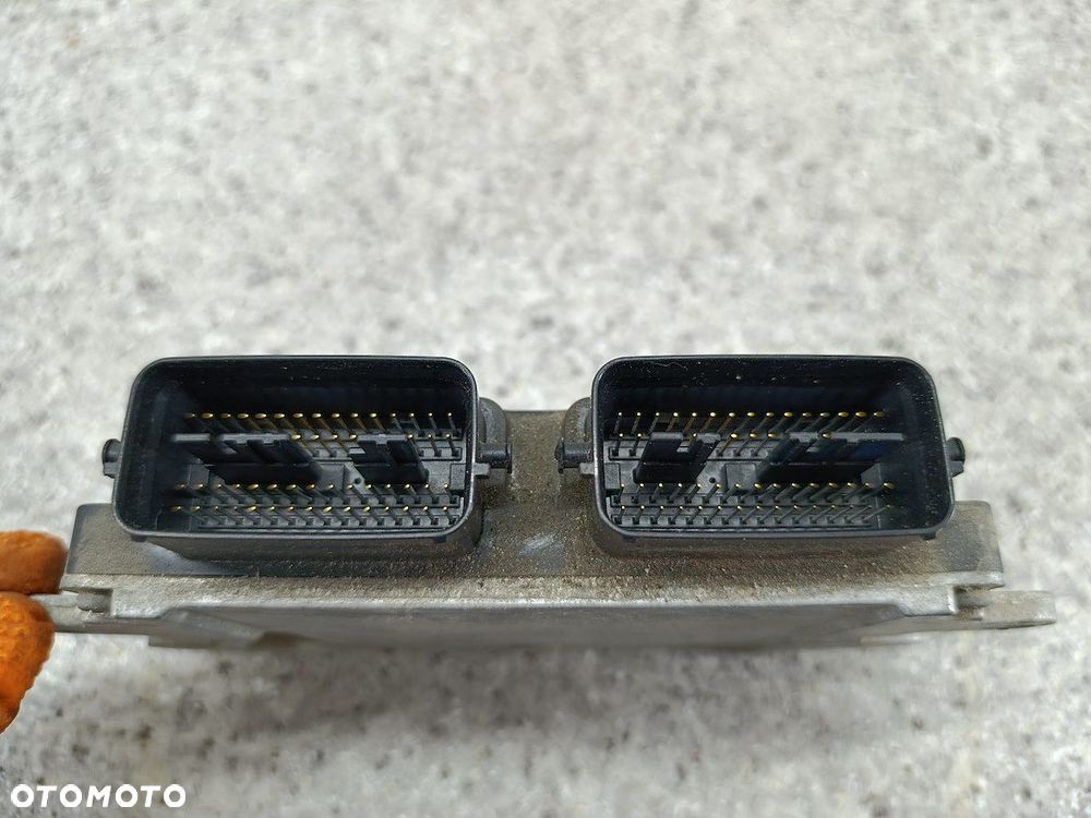 KOMPUTER, STEROWNIK MAZDA 3 II LF8W18881B E6T60279H1 2.0 MZR - 4