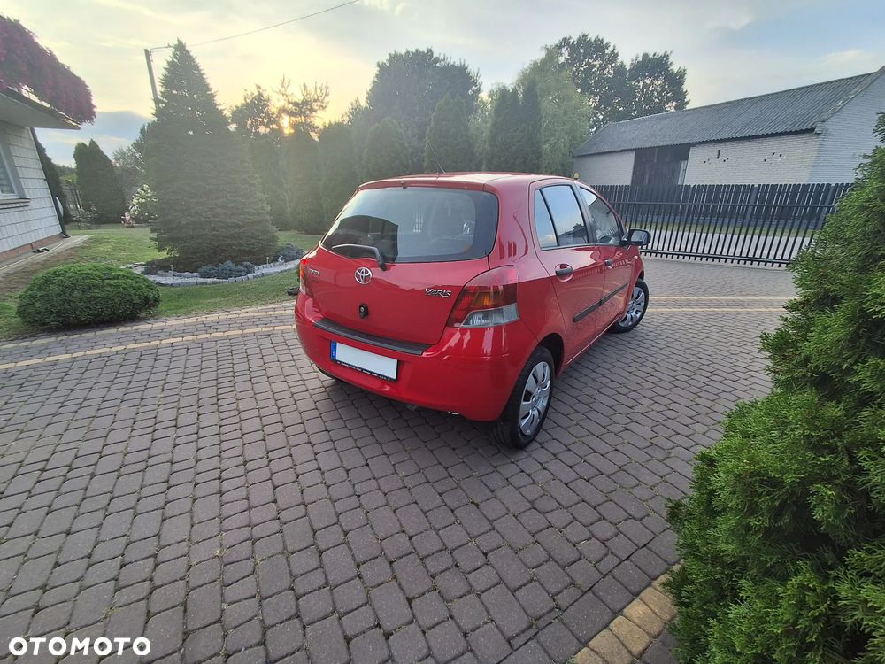 Toyota Yaris 1.33 VVT-i Sol - 7