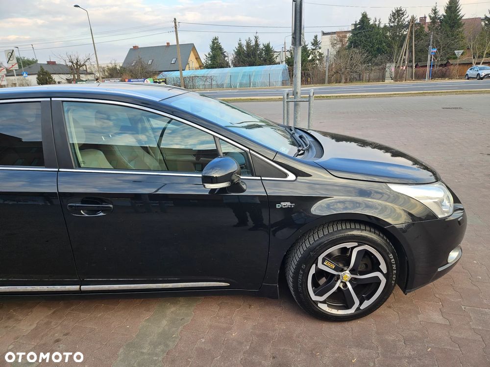 Toyota Avensis 2.2 D-CAT Prestige - 12