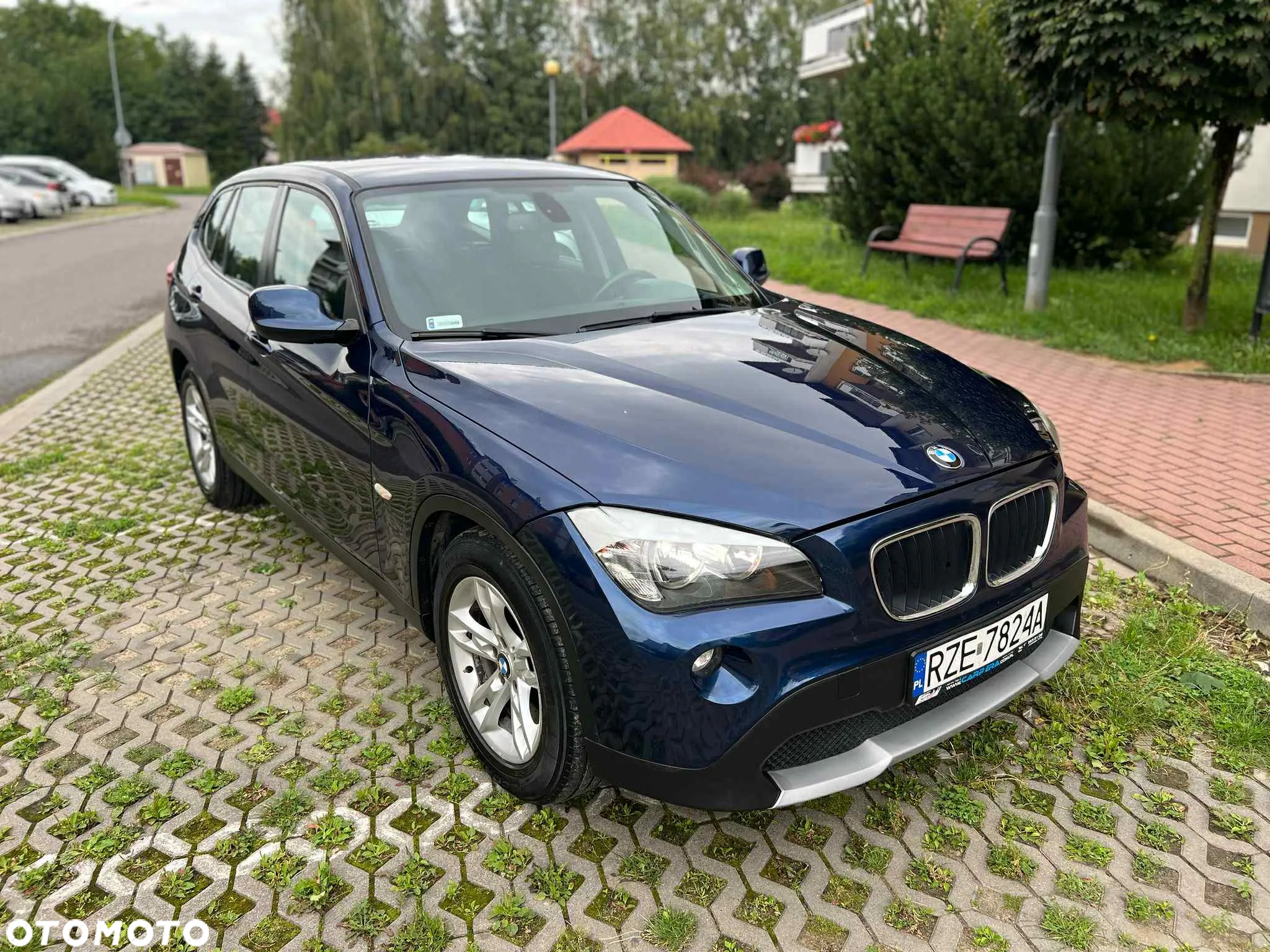 BMW X1 sDrive20d - 11