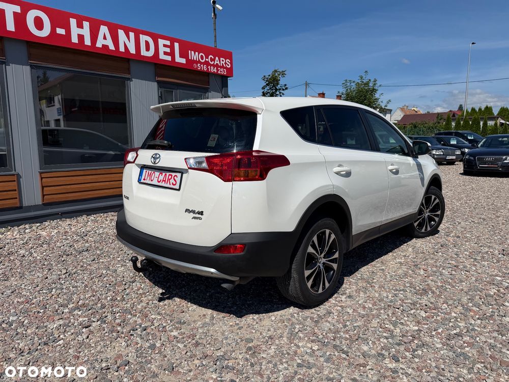Toyota RAV4 - 6