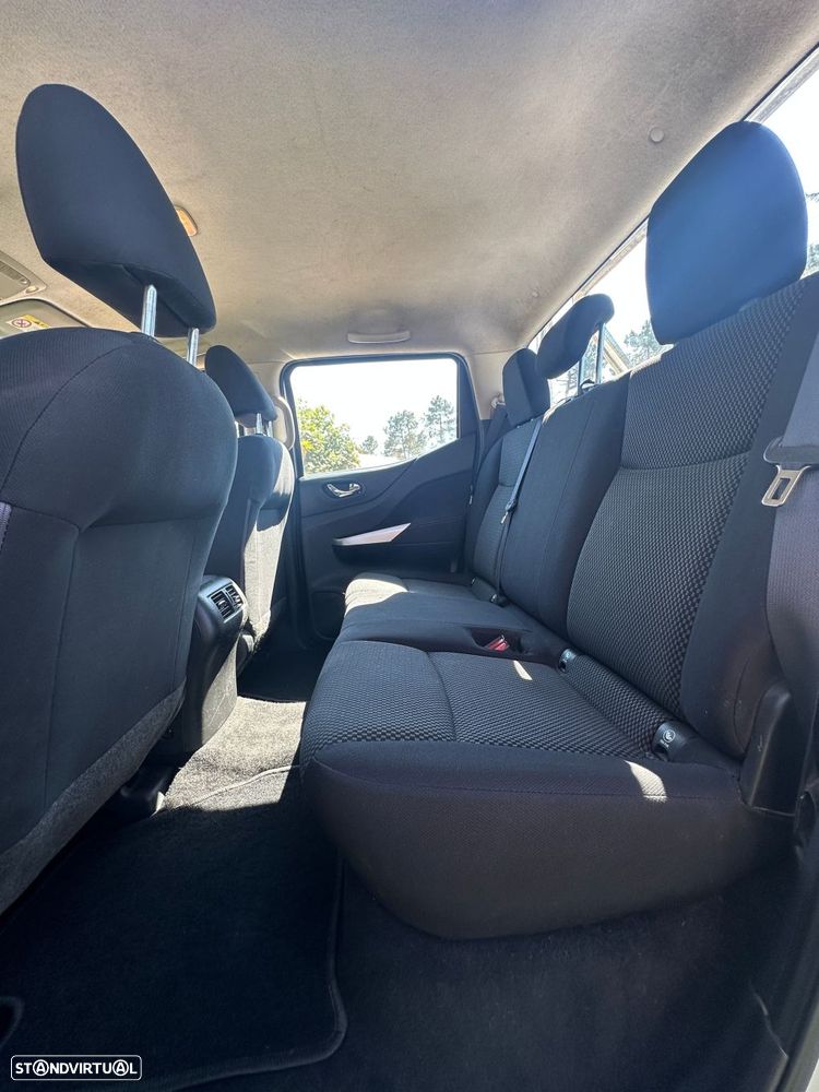 Nissan Navara 2.3 dCi CD 4WD Acenta - 11