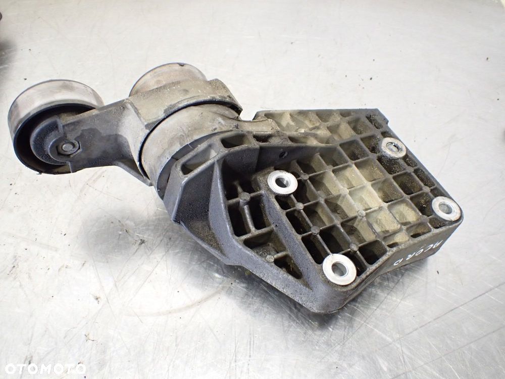 ŁAPA SPRĘŻARKI KLIMATYZACJI HONDA ACCORD VII 3.0VTEC - 3