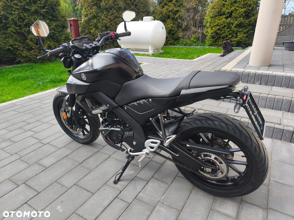Yamaha MT - 5
