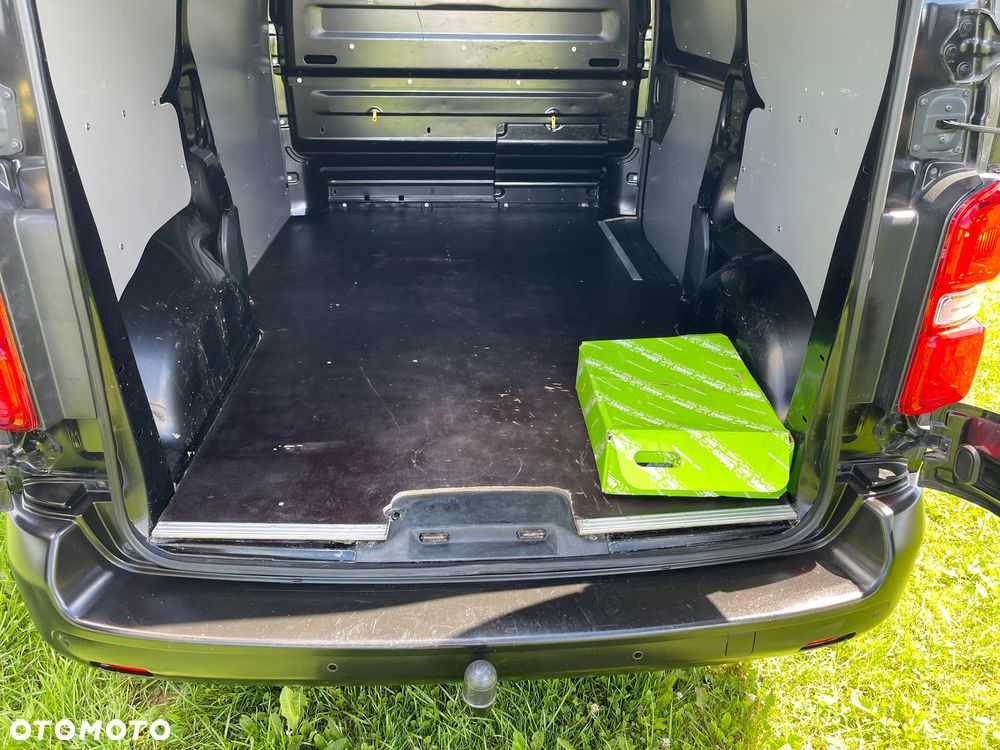 Toyota Proace - 32