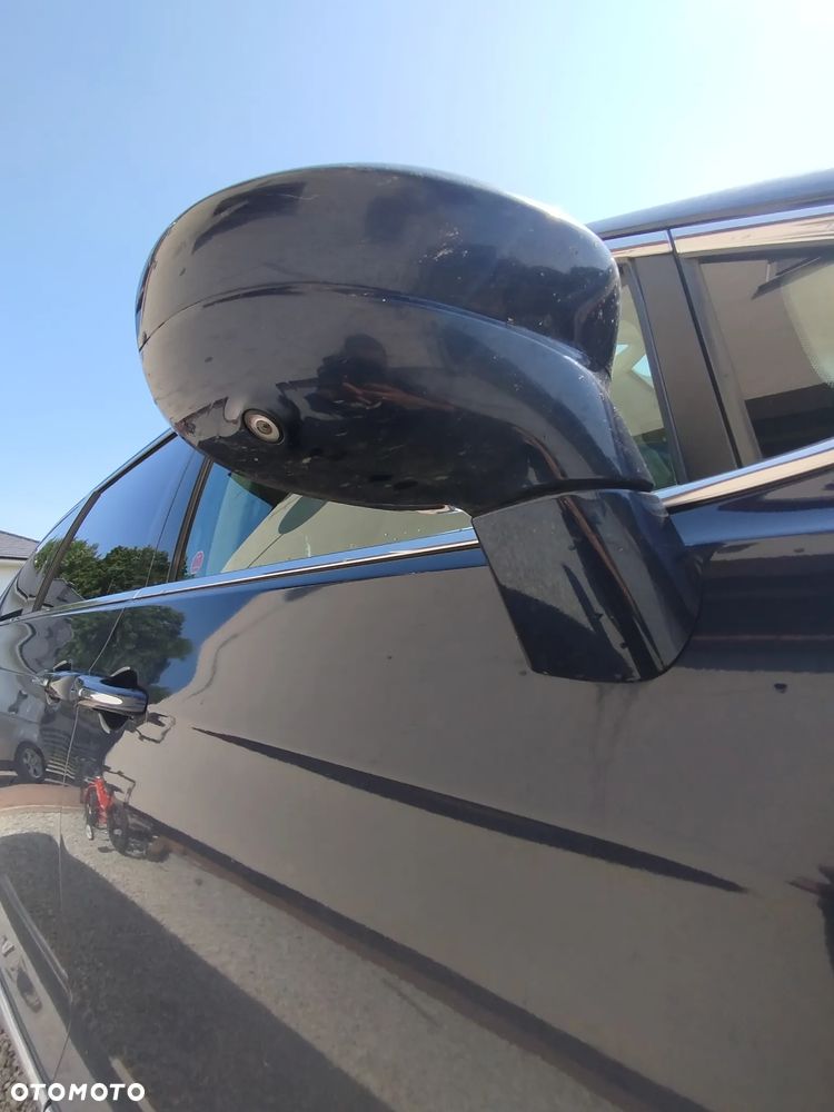 Chrysler Pacifica - 23