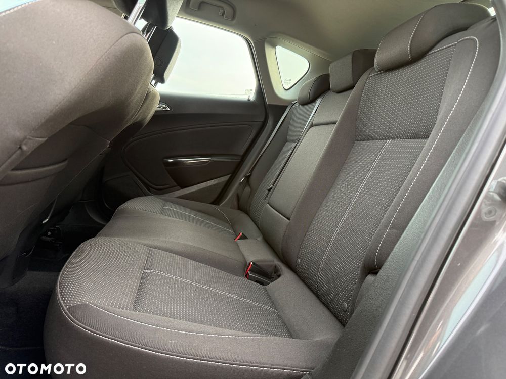 Opel Astra 1.4 T Cosmo - 30