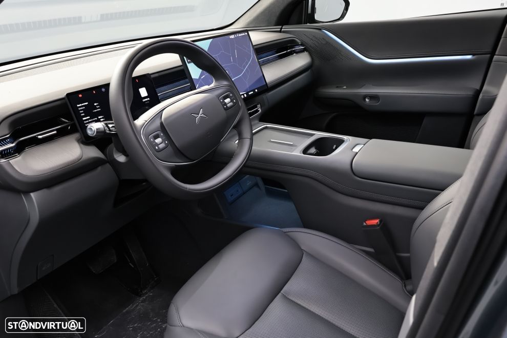 Xpeng G6 87.5 kWh AWD Performance + Gancho de Reboque - 19