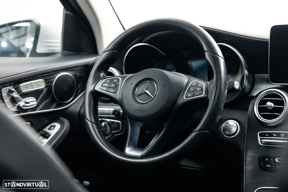 Mercedes-Benz GLC 350 e 4Matic 7G-TRONIC - 27