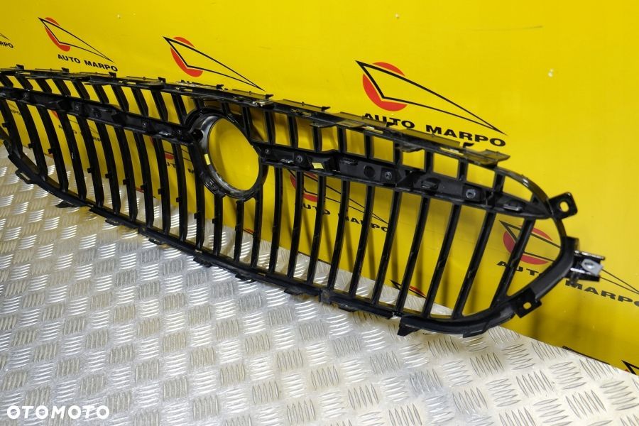 BUICK ENCLAVE 2018- GRILL ATRAPA PRZÓD CHROM USA - 9