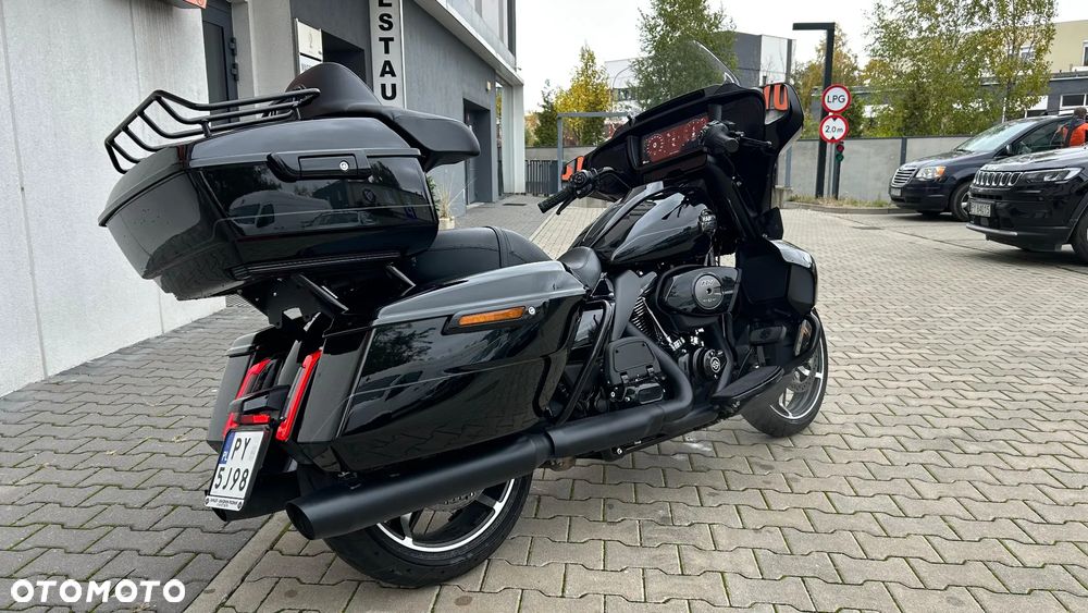 Harley-Davidson Touring Street Glide - 3