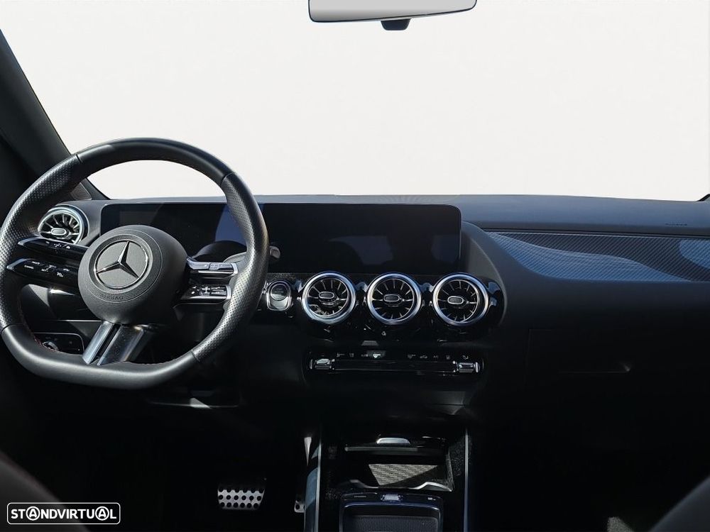 Mercedes-Benz B 250 - 12