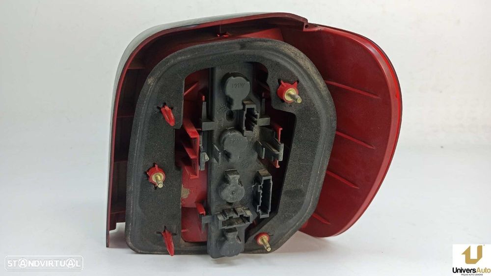 FAROLIM TRASEIRO ESQUERDO VOLKSWAGEN POLO BERLINA (6N2) CONCEPTLINE - 5