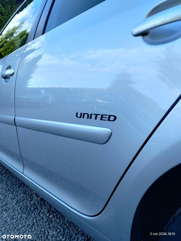 Volkswagen Golf 1.6 United - 39
