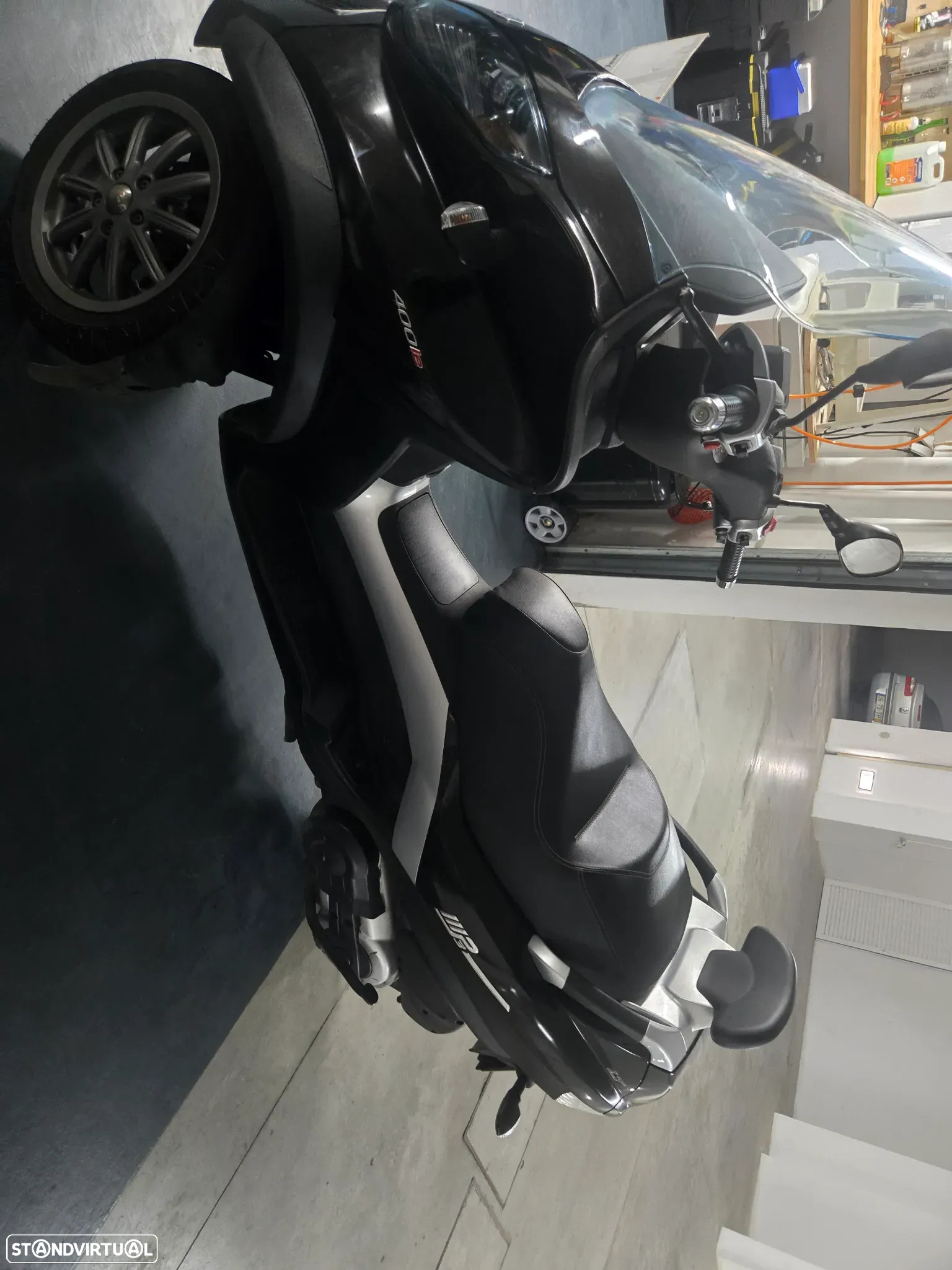 Piaggio MP3 - 5