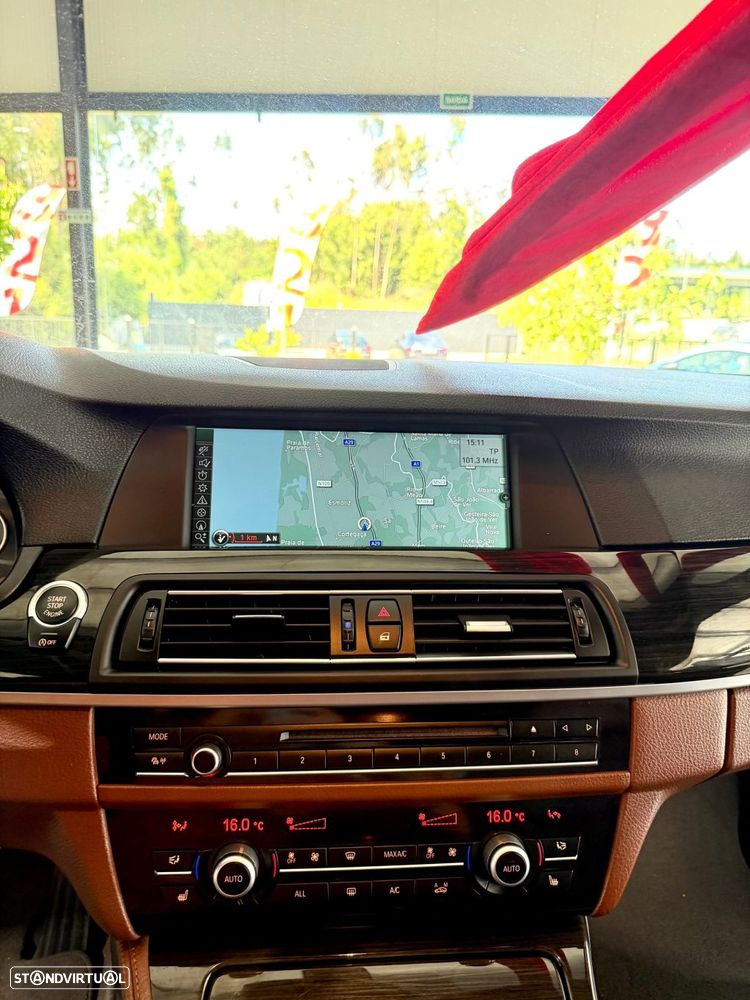 BMW 520 d Line Luxury Auto - 28